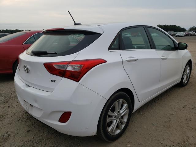 Photo 3 VIN: KMHD35LH3FU247470 - HYUNDAI ELANTRA GT 