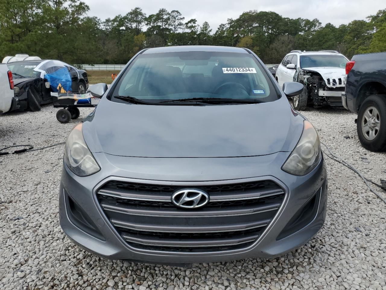 Photo 4 VIN: KMHD35LH3GU255926 - HYUNDAI ELANTRA 