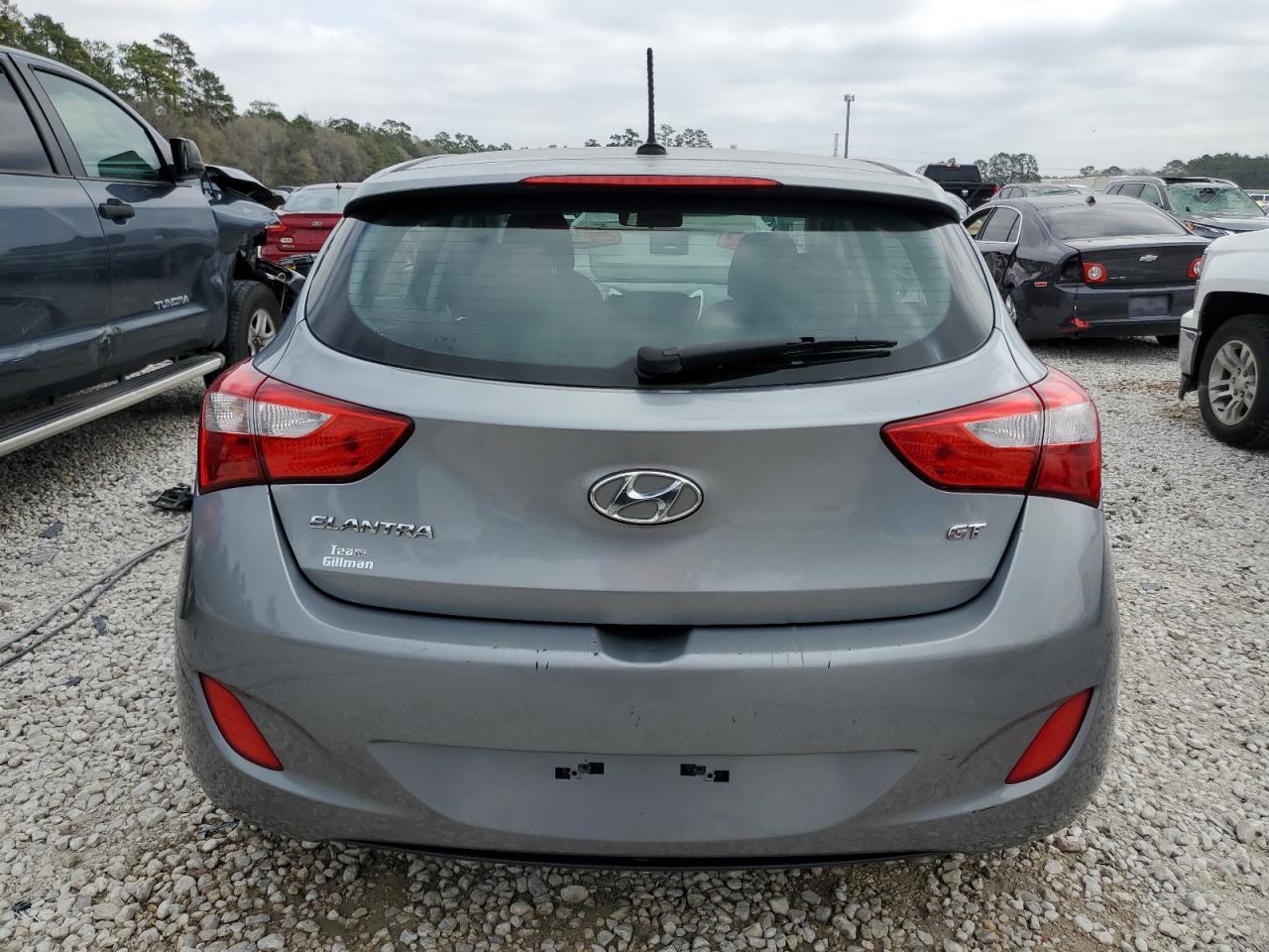 Photo 5 VIN: KMHD35LH3GU255926 - HYUNDAI ELANTRA 