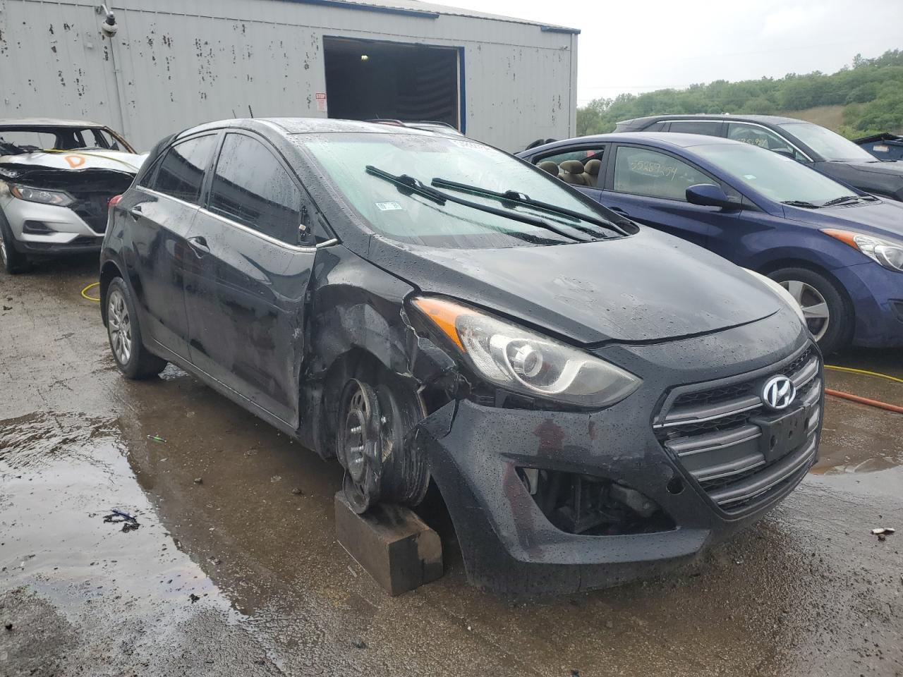 Photo 3 VIN: KMHD35LH3GU268658 - HYUNDAI ELANTRA 