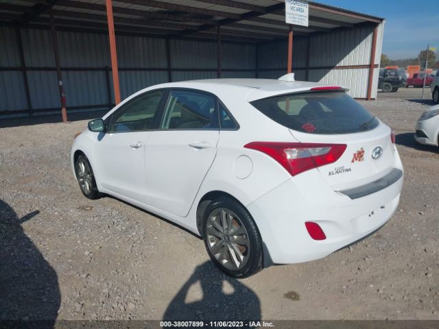 Photo 2 VIN: KMHD35LH3GU271821 - HYUNDAI ELANTRA GT 