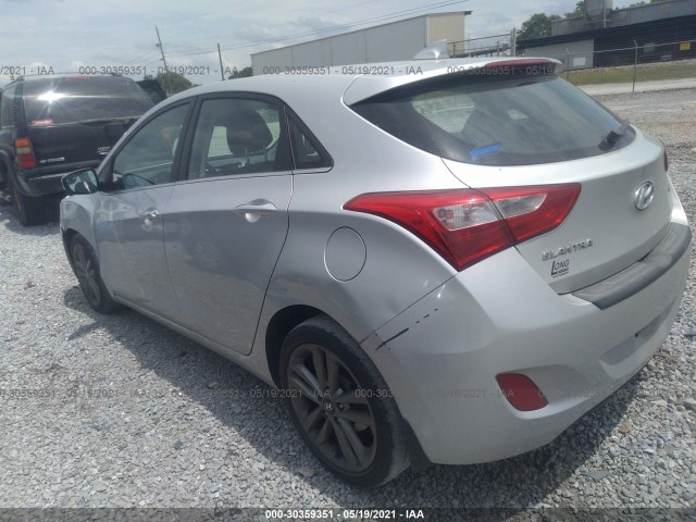 Photo 2 VIN: KMHD35LH3GU308799 - HYUNDAI ELANTRA GT 