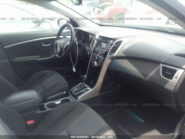 Photo 4 VIN: KMHD35LH3GU308799 - HYUNDAI ELANTRA GT 