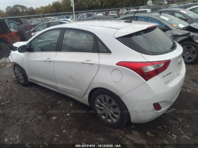 Photo 2 VIN: KMHD35LH3HU375839 - HYUNDAI ELANTRA GT 