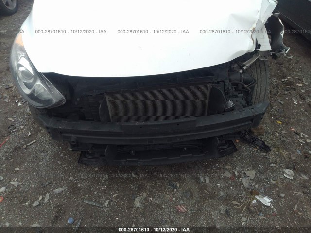 Photo 5 VIN: KMHD35LH3HU375839 - HYUNDAI ELANTRA GT 