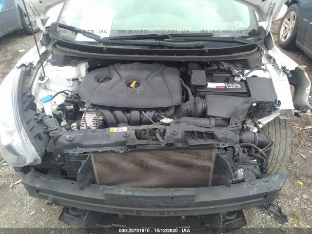 Photo 9 VIN: KMHD35LH3HU375839 - HYUNDAI ELANTRA GT 