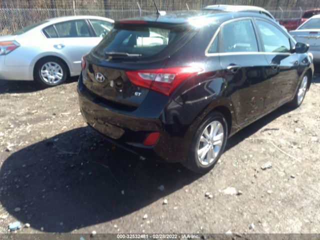 Photo 3 VIN: KMHD35LH4FU235408 - HYUNDAI ELANTRA GT 