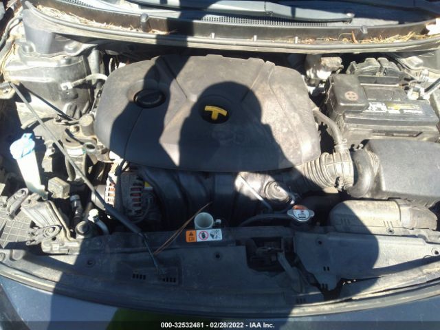 Photo 9 VIN: KMHD35LH4FU235408 - HYUNDAI ELANTRA GT 