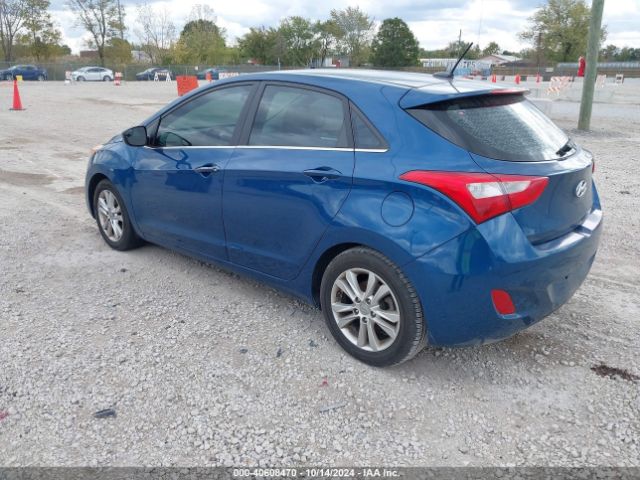 Photo 2 VIN: KMHD35LH4FU237241 - HYUNDAI ELANTRA 