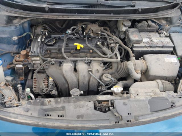 Photo 9 VIN: KMHD35LH4FU237241 - HYUNDAI ELANTRA 