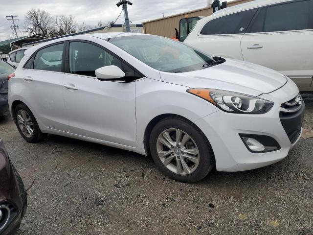 Photo 3 VIN: KMHD35LH4FU247431 - HYUNDAI ELANTRA GT 