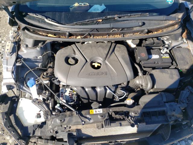 Photo 6 VIN: KMHD35LH4FU248899 - HYUNDAI ELANTRA 