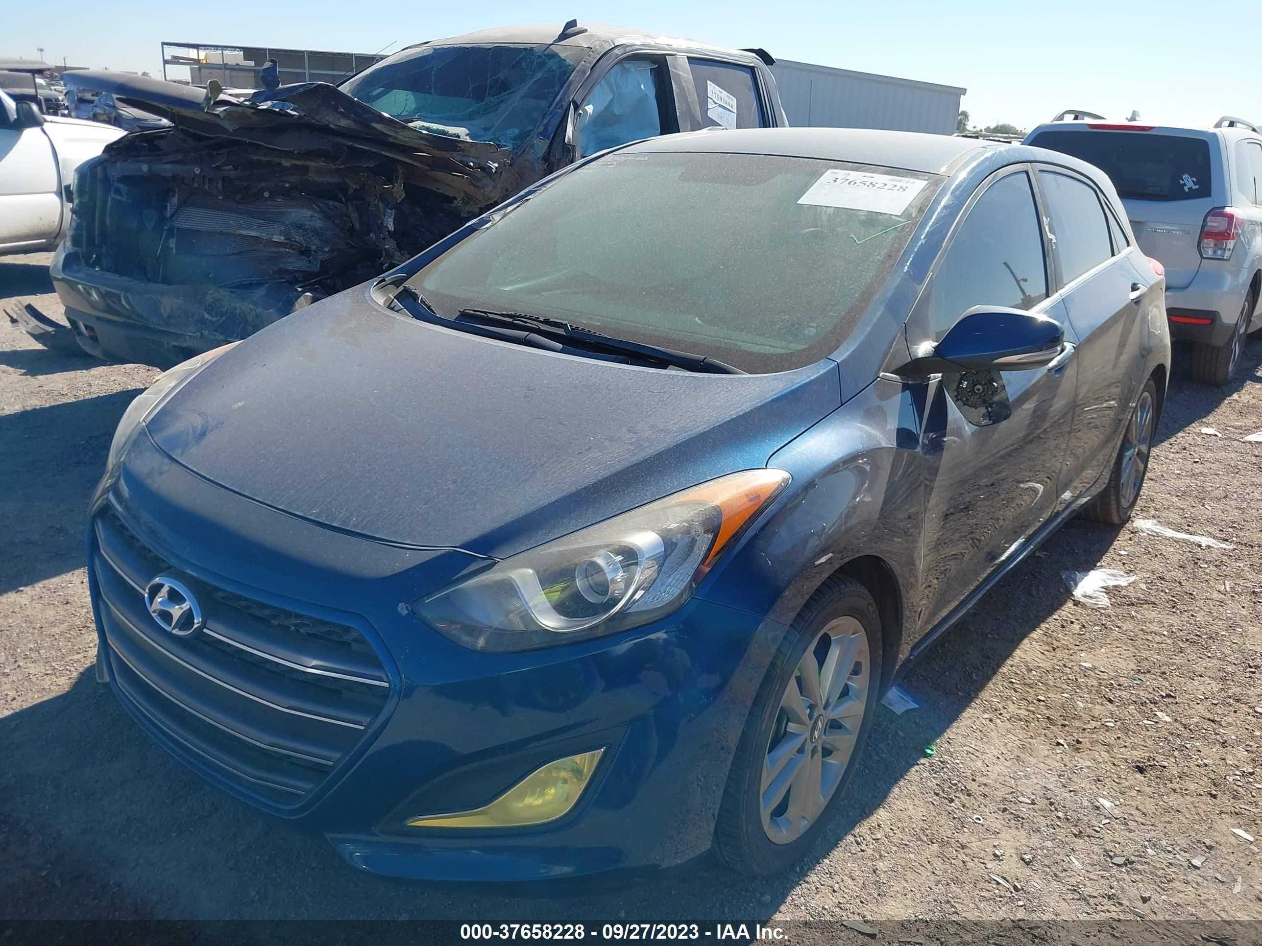 Photo 1 VIN: KMHD35LH4GU284819 - HYUNDAI ELANTRA 