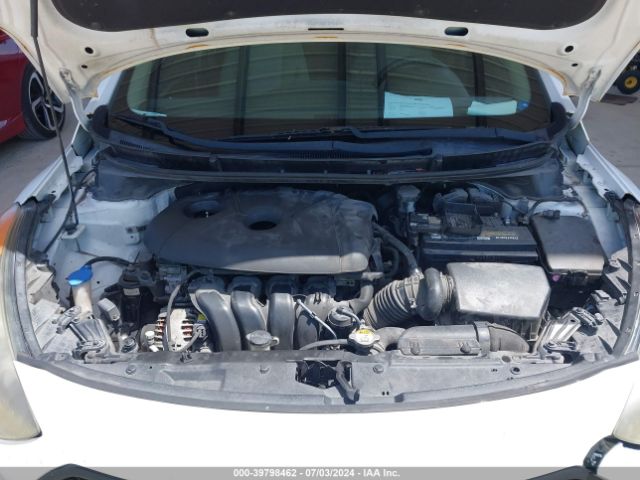 Photo 9 VIN: KMHD35LH4GU305796 - HYUNDAI ELANTRA GT 