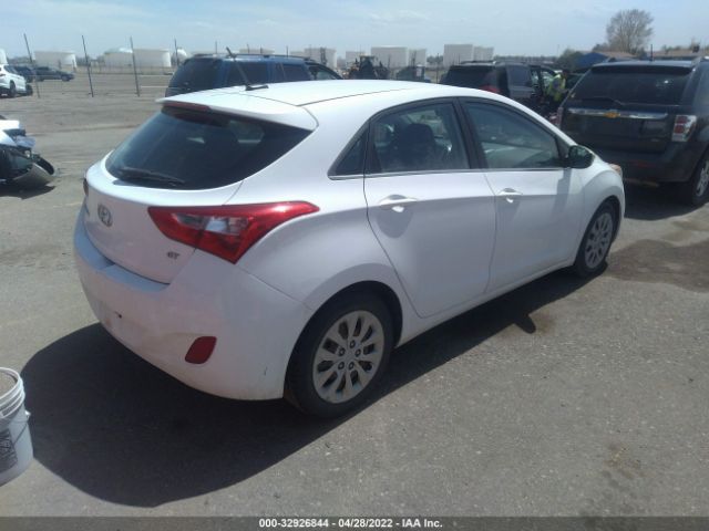 Photo 3 VIN: KMHD35LH4GU309010 - HYUNDAI ELANTRA GT 