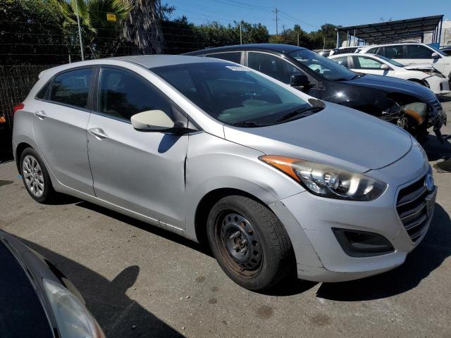 Photo 3 VIN: KMHD35LH4GU309136 - HYUNDAI ELANTRA 