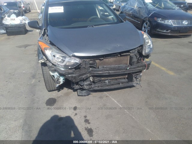 Photo 5 VIN: KMHD35LH4GU316183 - HYUNDAI ELANTRA GT 