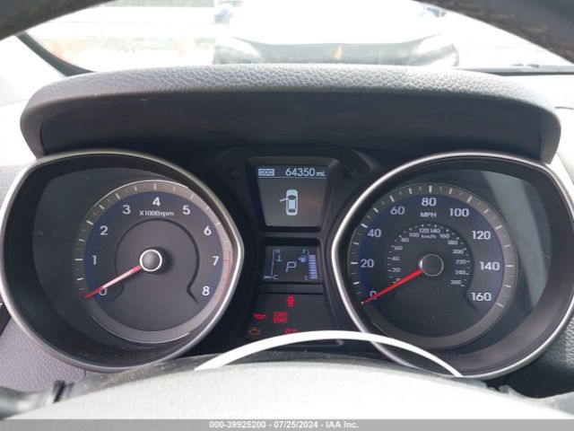 Photo 6 VIN: KMHD35LH4HU354241 - HYUNDAI ELANTRA GT 