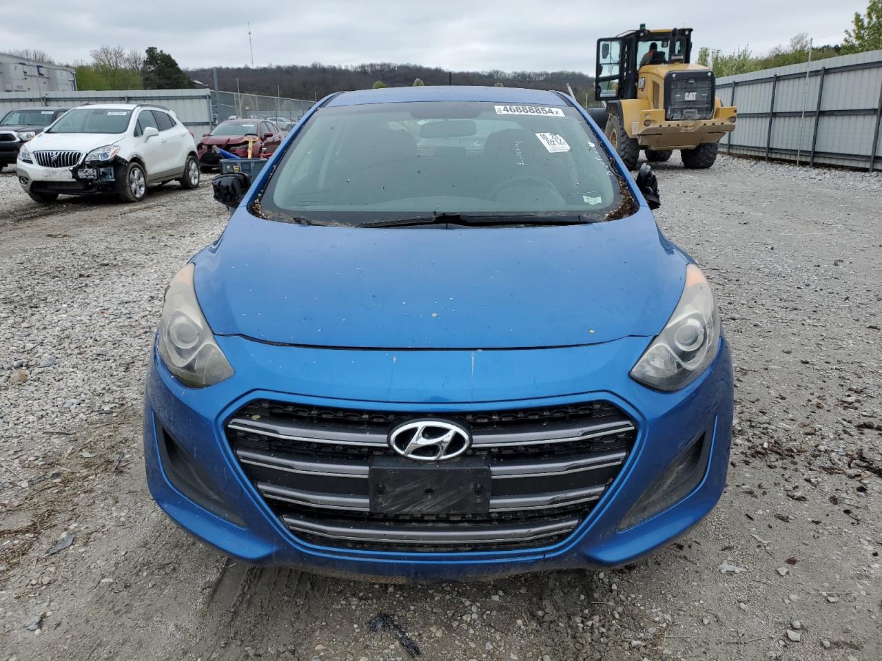 Photo 4 VIN: KMHD35LH4HU361917 - HYUNDAI ELANTRA 