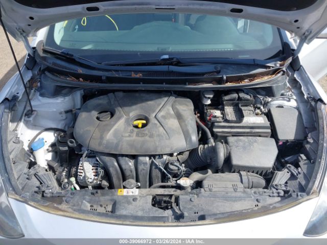 Photo 9 VIN: KMHD35LH4HU381777 - HYUNDAI ELANTRA GT 