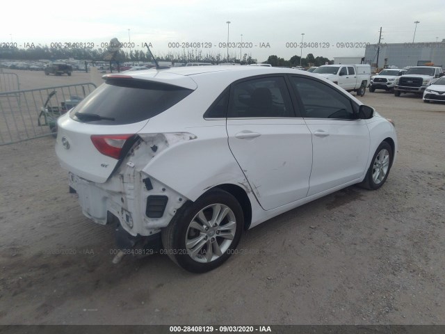 Photo 3 VIN: KMHD35LH5FU235773 - HYUNDAI ELANTRA GT 