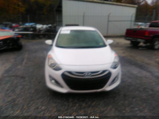 Photo 5 VIN: KMHD35LH5FU241654 - HYUNDAI ELANTRA GT 