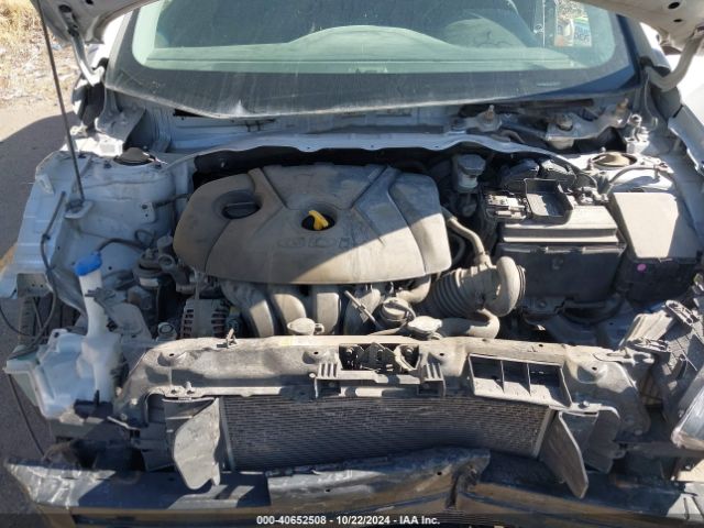 Photo 9 VIN: KMHD35LH5GU252283 - HYUNDAI ELANTRA 