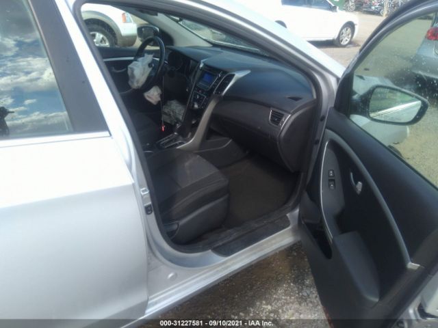 Photo 4 VIN: KMHD35LH5GU308058 - HYUNDAI ELANTRA GT 