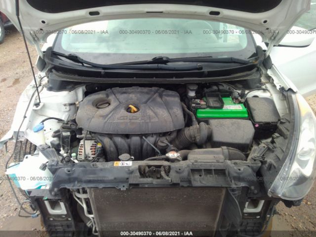 Photo 9 VIN: KMHD35LH5HU375308 - HYUNDAI ELANTRA GT 