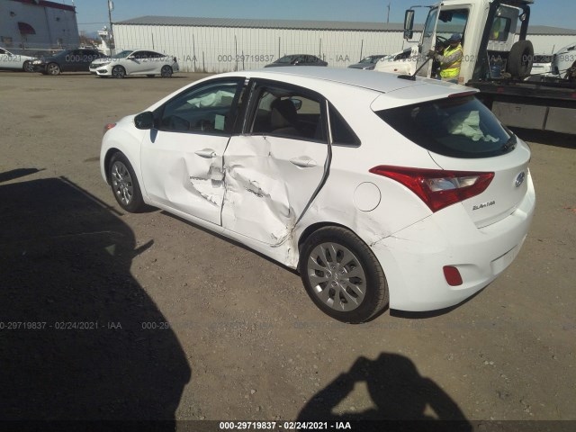 Photo 2 VIN: KMHD35LH5HU380735 - HYUNDAI ELANTRA GT 