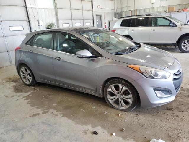 Photo 3 VIN: KMHD35LH6EU159995 - HYUNDAI ELANTRA 