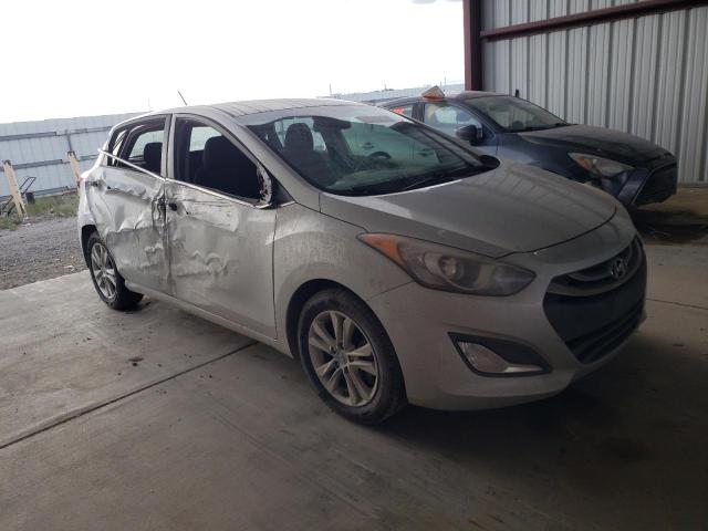 Photo 3 VIN: KMHD35LH6EU173217 - HYUNDAI ELANTRA GT 