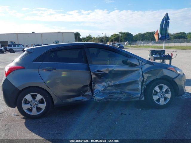 Photo 5 VIN: KMHD35LH6GU287236 - HYUNDAI ELANTRA GT 