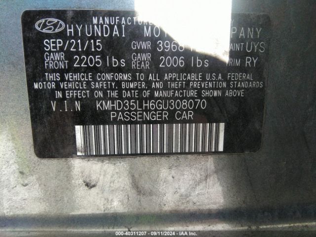 Photo 8 VIN: KMHD35LH6GU308070 - HYUNDAI ELANTRA 