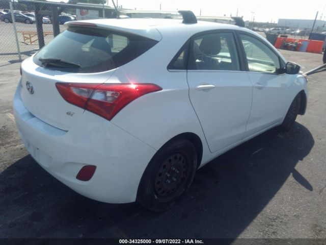 Photo 3 VIN: KMHD35LH6GU315892 - HYUNDAI ELANTRA GT 