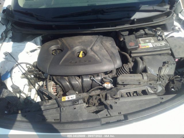 Photo 9 VIN: KMHD35LH6GU315892 - HYUNDAI ELANTRA GT 