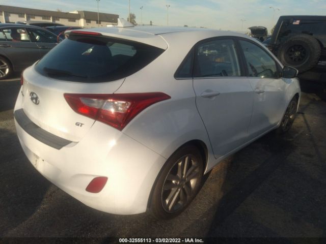 Photo 3 VIN: KMHD35LH6GU322020 - HYUNDAI ELANTRA GT 