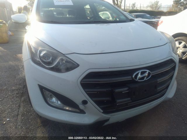 Photo 5 VIN: KMHD35LH6GU322020 - HYUNDAI ELANTRA GT 