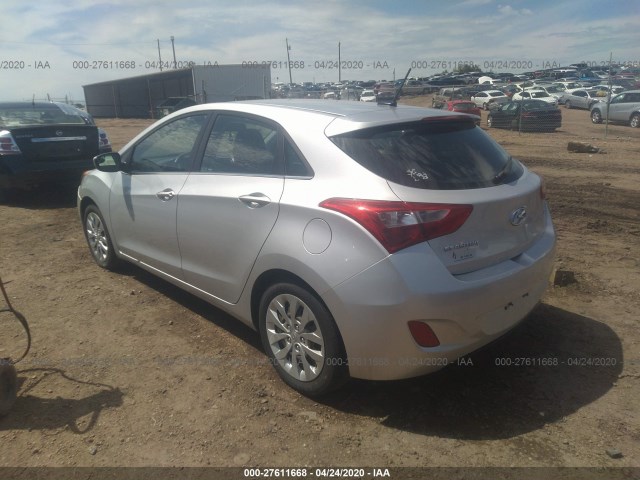 Photo 2 VIN: KMHD35LH6GU325483 - HYUNDAI ELANTRA GT 