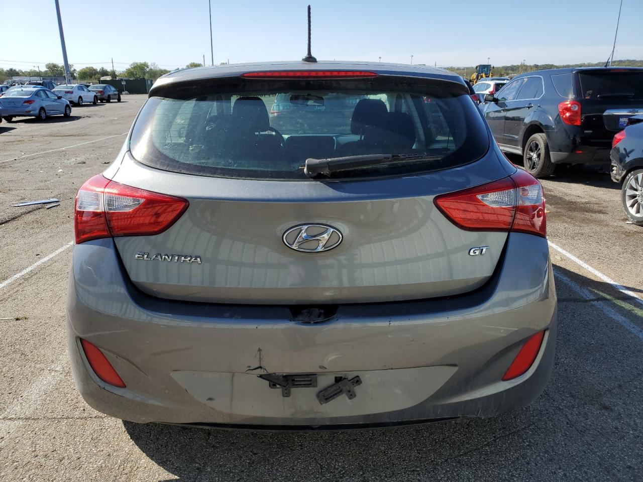 Photo 5 VIN: KMHD35LH6GU326052 - HYUNDAI ELANTRA 