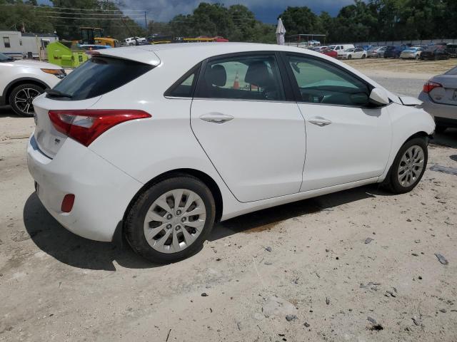 Photo 2 VIN: KMHD35LH6GU329985 - HYUNDAI ELANTRA GT 