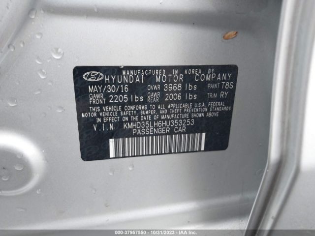 Photo 8 VIN: KMHD35LH6HU353253 - HYUNDAI ELANTRA GT 