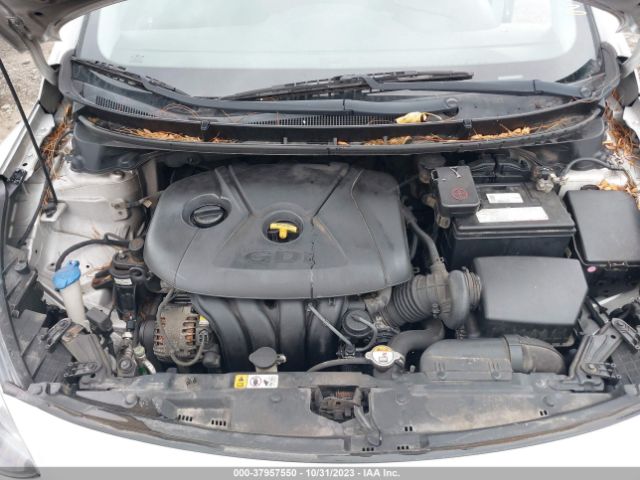 Photo 9 VIN: KMHD35LH6HU353253 - HYUNDAI ELANTRA GT 