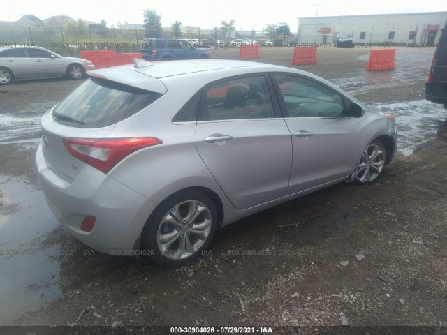 Photo 3 VIN: KMHD35LH7EU207651 - HYUNDAI ELANTRA GT 