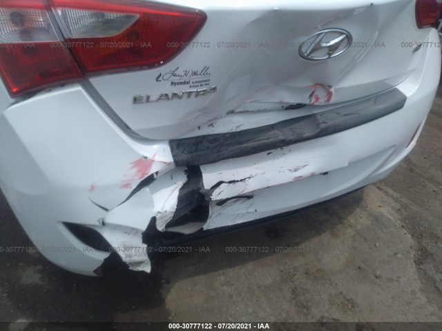 Photo 5 VIN: KMHD35LH7EU212316 - HYUNDAI ELANTRA GT 