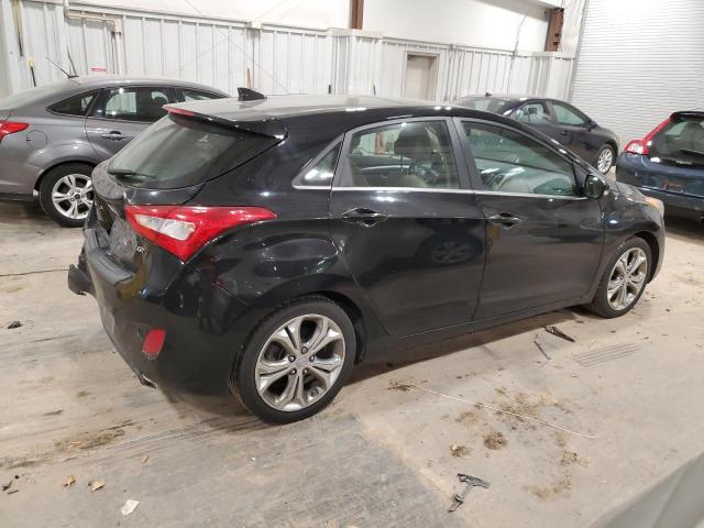 Photo 2 VIN: KMHD35LH7EU213269 - HYUNDAI ELANTRA 