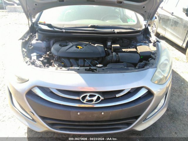 Photo 9 VIN: KMHD35LH7EU229701 - HYUNDAI ELANTRA GT 