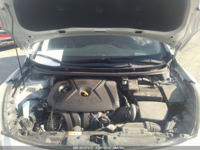 Photo 9 VIN: KMHD35LH7FU237606 - HYUNDAI ELANTRA GT 