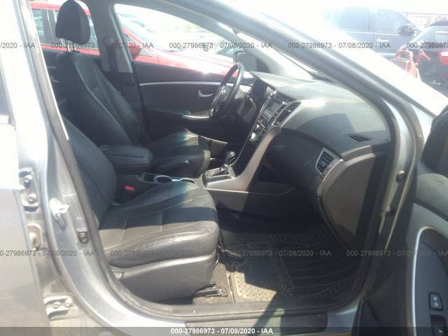 Photo 4 VIN: KMHD35LH7FU242062 - HYUNDAI ELANTRA 