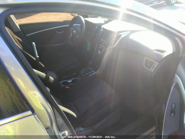 Photo 4 VIN: KMHD35LH7GU256710 - HYUNDAI ELANTRA GT 